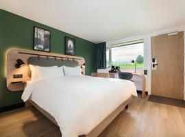 Campanile NATURE - Bordeaux Sud Pessac，位于佩萨克的酒店