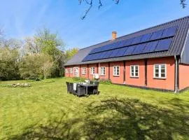 Cozy Home In Østermarie With Kitchen