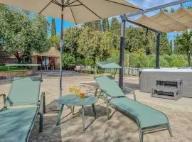 Casa Iris - Home In the heart of Tuscany & jacuzzi