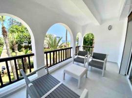 VILLA avec Rooftop Bahia Smir bord de mer，位于弗尼迪克的酒店