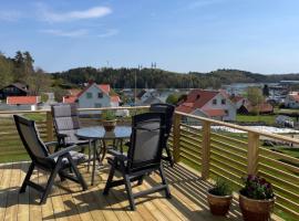 Stuga Tjörn/Almösund，位于Almösund的酒店