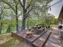 Lakefront Shell Knob Condo with Deck and Grill!