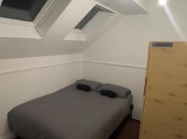 Nice Double Room Clontarf House-1，位于都柏林的住宿加早餐旅馆