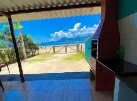 Frente ao mar casa 40 Praia do Estaleiro