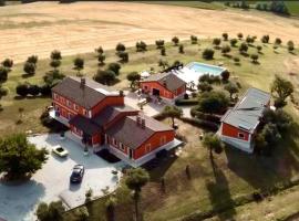 Agriturismo il maniero，位于安科纳的酒店