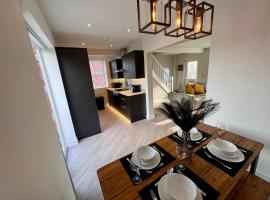The perfect place 3 Bedroom house with garden and parking，位于巴恩斯利的酒店
