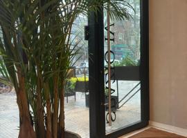 Apartamento de LUJO en Pocitos - Rambla - Playa - Shopping - Wtc，位于蒙得维的亚的酒店