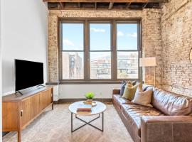 Riverfront Loft - Walk to Arch, Casino, Convention Center，位于圣路易斯的酒店