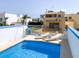 Pool & Sea Merill Apartments Mellieha - Happy Rentals，位于梅利哈的酒店