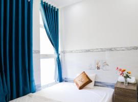 Hotel Trâm Anh，位于Nhơn Trạch的酒店