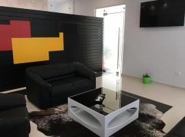 Hotel Ascua，位于地拉那的酒店