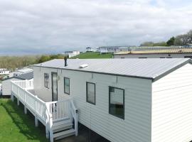 238 Arran View, Craig Tara Holiday Park，位于艾尔的酒店