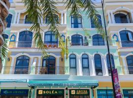 SOLÉA Hotel GrandWorld Phu Quoc，位于富国Ganh Dau的酒店