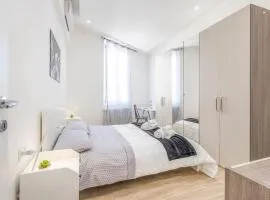 Netflix&Chill - Yin & Yang Home