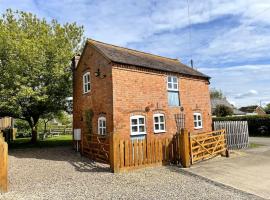 Cottage at The Butchers Arms，位于格洛斯特的酒店