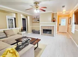 4BR Quiet Home near Med Center S Houston Pearland Skyview Trace by ION Rentals