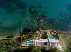 Opsis villas, A waterfront & architectural retreat