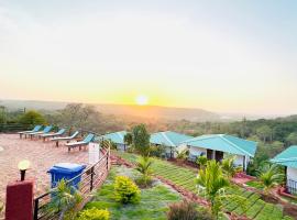 Cashew Leaf Resort, Goa，位于阿姆波尔的酒店