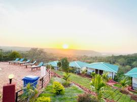 Cashew leaf resort，位于阿姆波尔的酒店