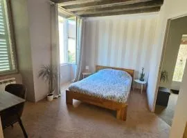 Chambre avec salle de bain