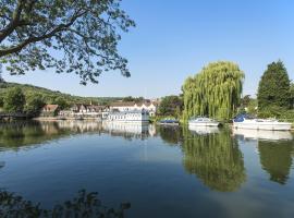 The Swan, Streatley, Berkshire，位于斯特雷特利的酒店