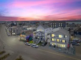 Newly Renovated Professional Design Partial Ocean Views