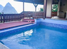 Piton Villa Deck，位于苏弗里耶尔的酒店