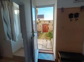 Apartman Burte, Komiža