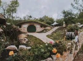 Mobbiton Mostar - unique underground stay
