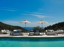 Soul Valley all-in boutique hotel with yoga & wellness，位于Maracalagonis的酒店
