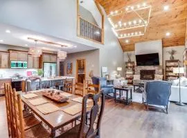 Gorgeous Drasco Home Near Greers Ferry Lake!