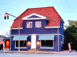 Guesthouse 'Blue House' in vintage villa&garden，位于哥本哈根的住宿加早餐旅馆