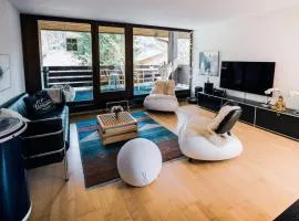 Central Cozy Family friendly Stylish Apartment I View to Jungfrau & Männlichen I Wengen