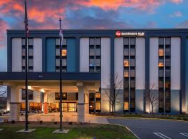 Best Western Plus Meadowlands，位于锡考克斯的酒店