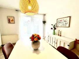 5 minute walk to LEGO house - 2 bedrooms 80m2 apartment with garden