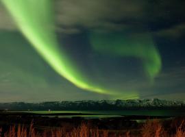 Kaldbaks-kot cottages，位于胡萨维克的酒店