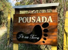 POUSADA PE NA TERRA EM GUARAREMA，位于瓜拉雷马的酒店