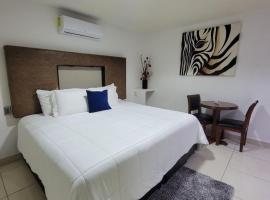 Hotel Paraiso Inn，位于提瓦坎的带热水浴缸的酒店