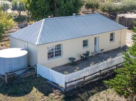 Mt Barker Nina's 2BR Cottage，位于芒特巴克的酒店
