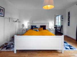 Ferienwohnung Karker 2，位于博登斯边的拉多夫采尔的酒店