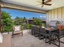 MAUNA KEA SUNRISE Distinguished 4BR KaMilo Home with Private Beach Pass