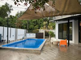 Corner New Private Pool Villa Near Sunway up to 30 pax，位于梳邦再也的酒店