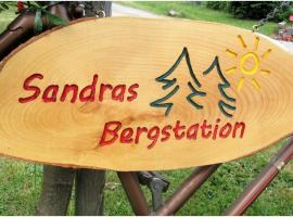Sandras Bergstation，位于巴特里波尔曹的酒店