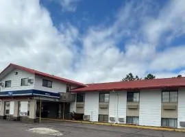 Mitchell Inn