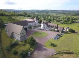 Domaine des Essarts，位于Lessard-et-le-Chêne的酒店
