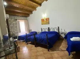 阿菲塔卡梅拉卡提尔拉旅馆