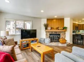 Hot Tub Access Bright Breckenridge Condo
