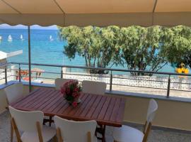 Blue Flag Award Winning Beach: Home 2，位于弗隆塔多斯的海滩酒店