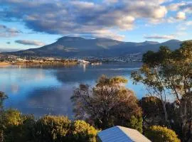 Waterfront Abode - 2 bedrooms