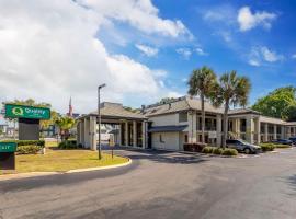 Quality Inn Gainesville near University，位于盖恩斯维尔的汽车旅馆